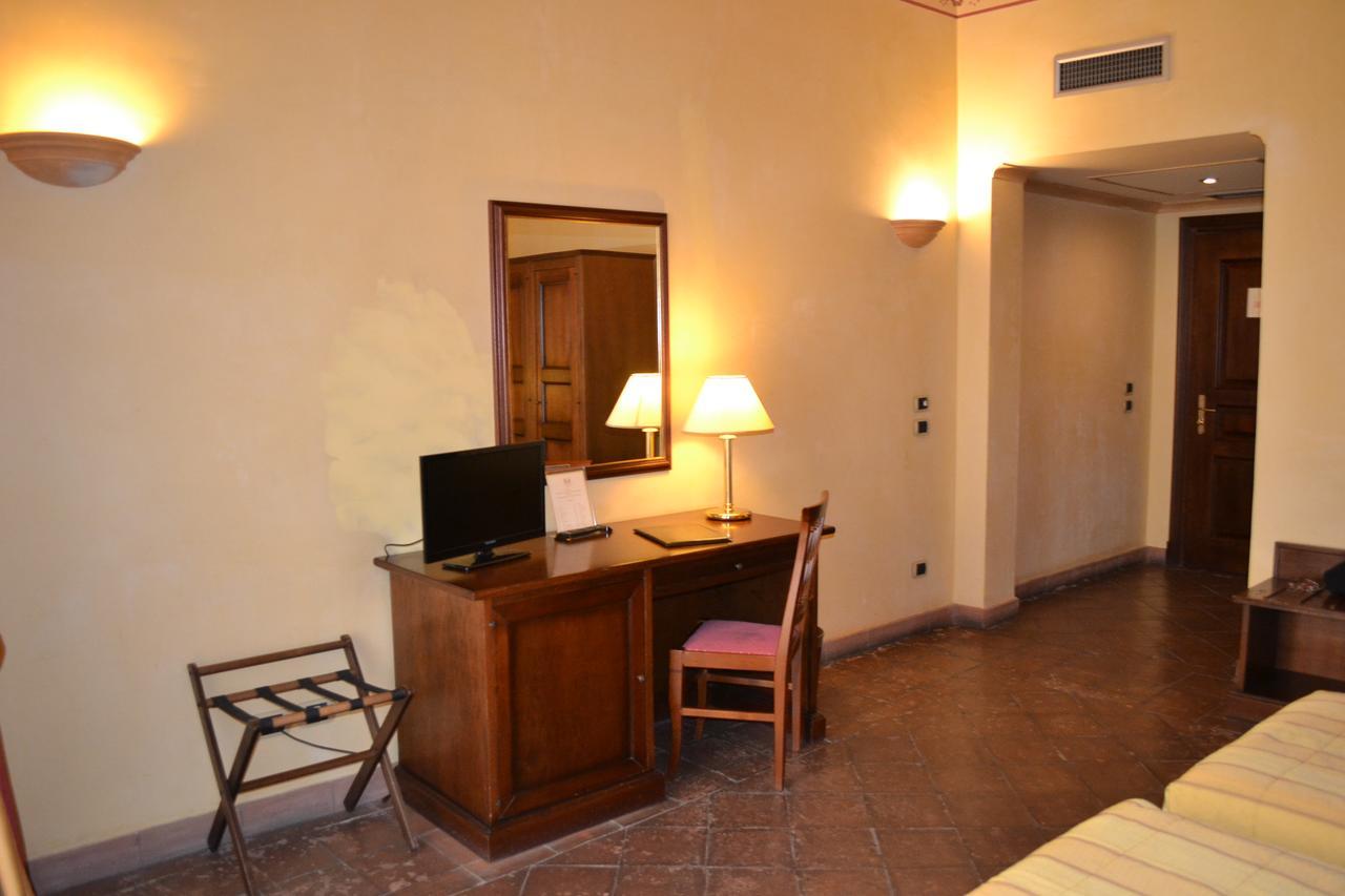 Hotel La Ville Catania Exterior photo