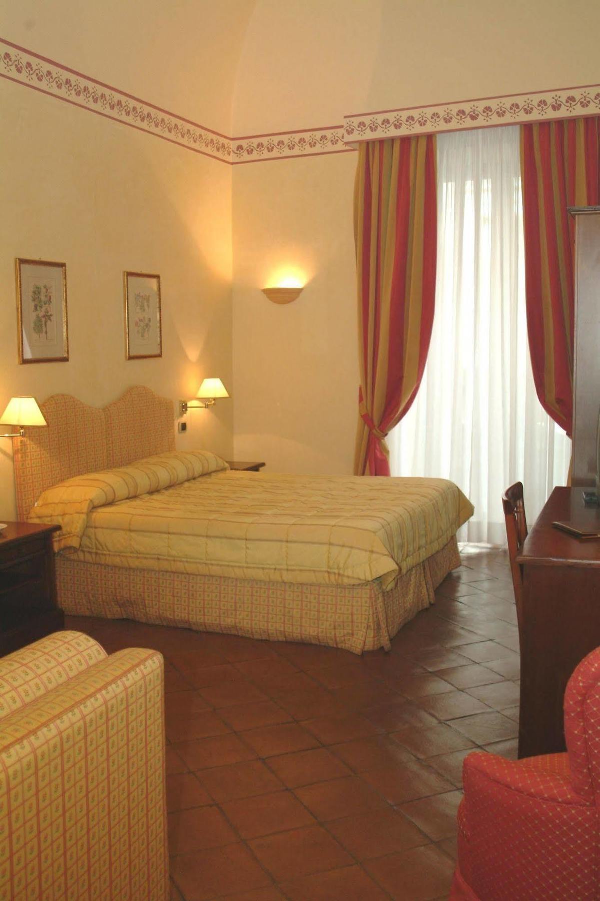 Hotel La Ville Catania Exterior photo
